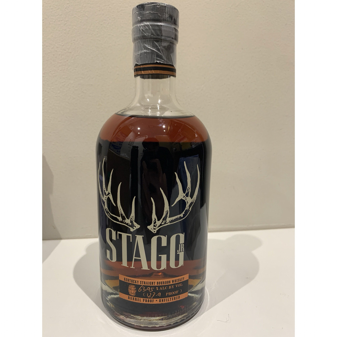 サントリー(サントリー)のstagg ジョージTスタッグ750ml【最終価格】 食品/飲料/酒の酒(ウイスキー)の商品写真