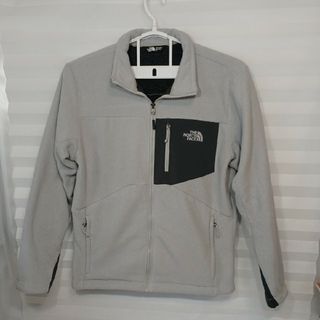 ザノースフェイス(THE NORTH FACE)の85♪US古着ノースフェイス刺繍ロゴジャケットライトグレーUS-S(日本M)(ナイロンジャケット)