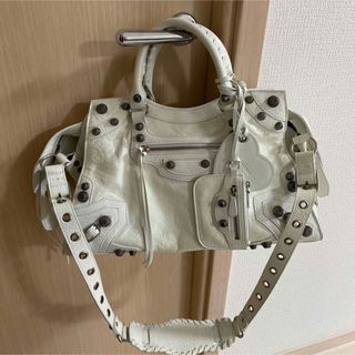 バレンシアガ(Balenciaga)のバレンシアガ　ネオ　カゴール　NEO CAGOLE CITY ハンドバッグ(ハンドバッグ)