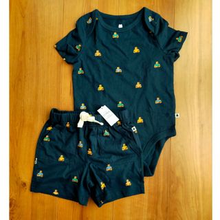 ベビーギャップ(babyGAP)のみぃ様専用 Baby Gap 半袖ボディーシャツ　ショートパンツ　セットアップ(Tシャツ/カットソー)