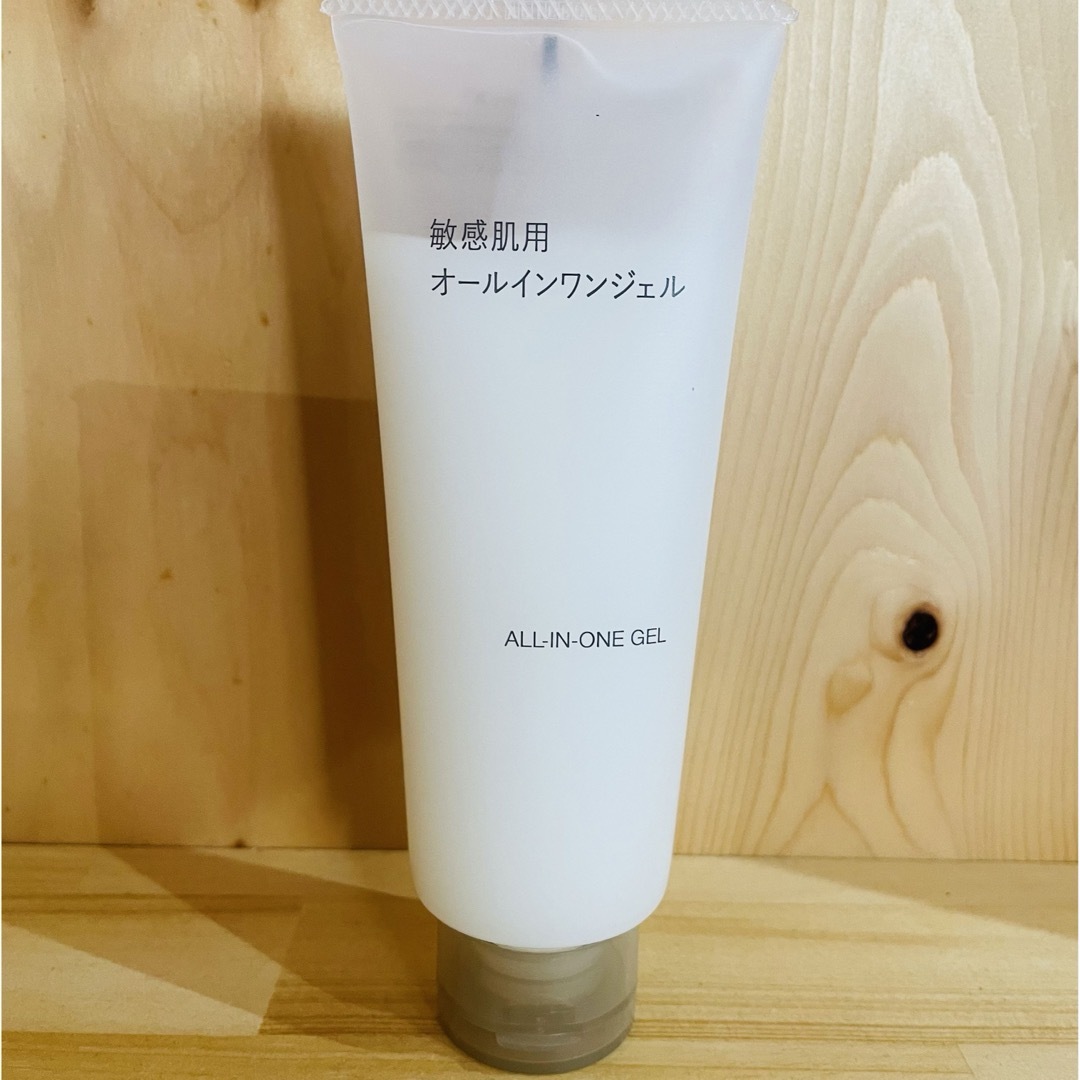 MUJI (無印良品)(ムジルシリョウヒン)の無印良品 敏感肌用オールインワンジェル・150g コスメ/美容のスキンケア/基礎化粧品(オールインワン化粧品)の商品写真