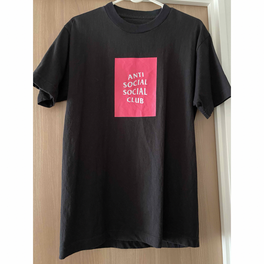 ANTI SOCIAL SOCIAL CLUB(アンチソーシャルソーシャルクラブ)のANTI SOCIAL SOCIAL CLUB  ロゴTシャツ メンズのトップス(Tシャツ/カットソー(半袖/袖なし))の商品写真