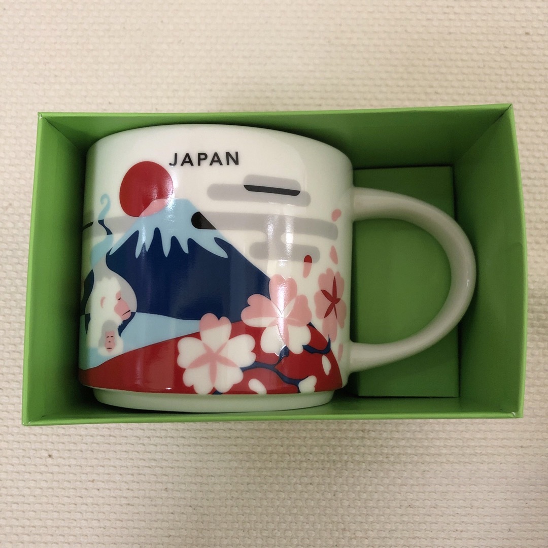 Starbucks(スターバックス)のスタバ マグカップ さくら マグ 富士山 JAPAN 414ml スターバックス インテリア/住まい/日用品のキッチン/食器(グラス/カップ)の商品写真