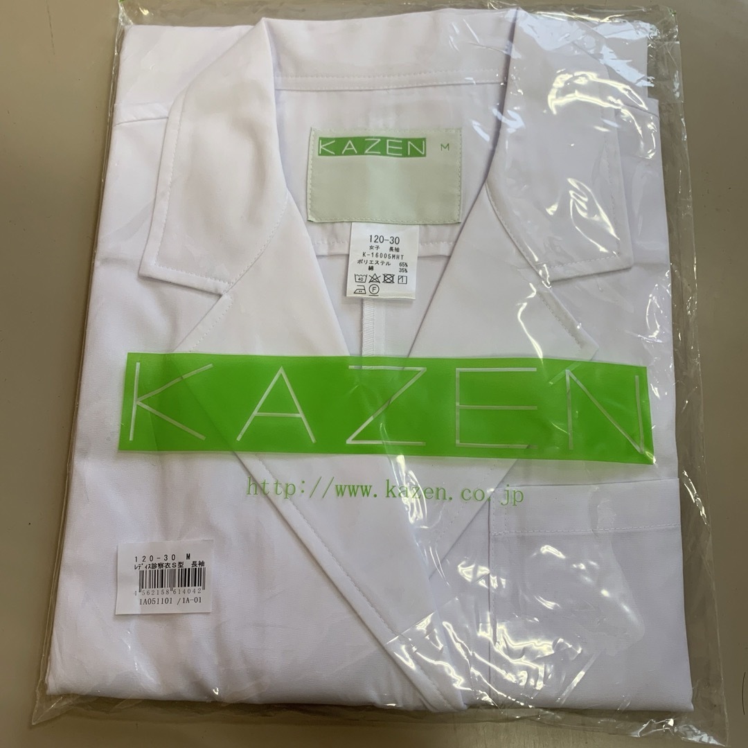 KAZEN(カゼン)のKAZEN カゼン　120-30 レディス白衣　未開封　Mサイズ レディースのレディース その他(その他)の商品写真