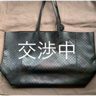 ボッテガヴェネタ(Bottega Veneta)の★美品★最人気の黒★ボッテガヴェネタ トートイントレッチオミラージュ(トートバッグ)