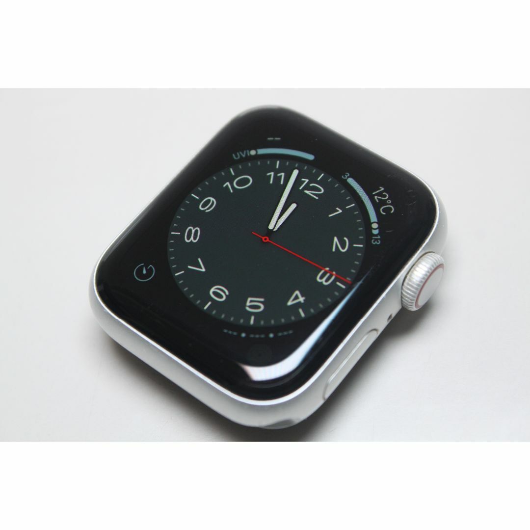 Apple Watch(アップルウォッチ)のApple Watch Series 5/GPS+セルラー/40mm ④ スマホ/家電/カメラのスマホ/家電/カメラ その他(その他)の商品写真