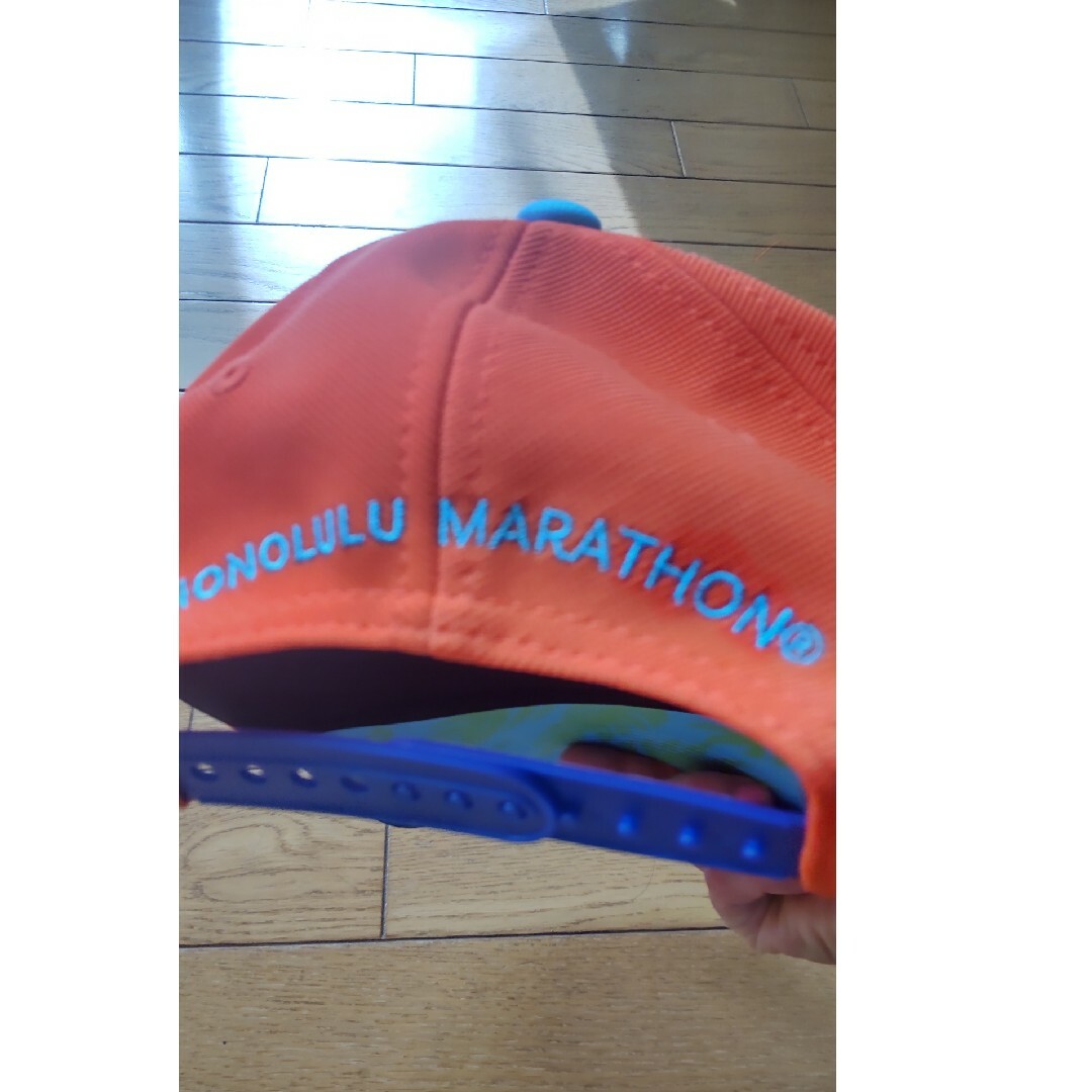 2023年ホノルルマラソンボランティア帽子 スポーツ/アウトドアのランニング(ウェア)の商品写真