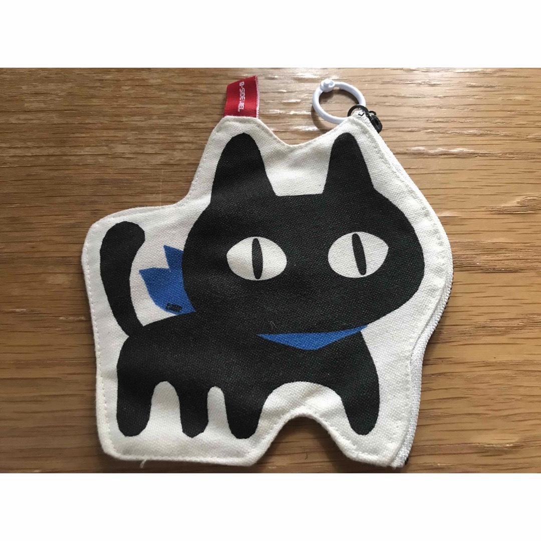 黒猫ポーチ ハンドメイドのファッション小物(ポーチ)の商品写真