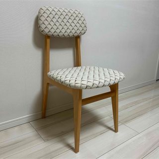 【送料込み】新品・未使用　LOOMIS CHAIR  ベージュ