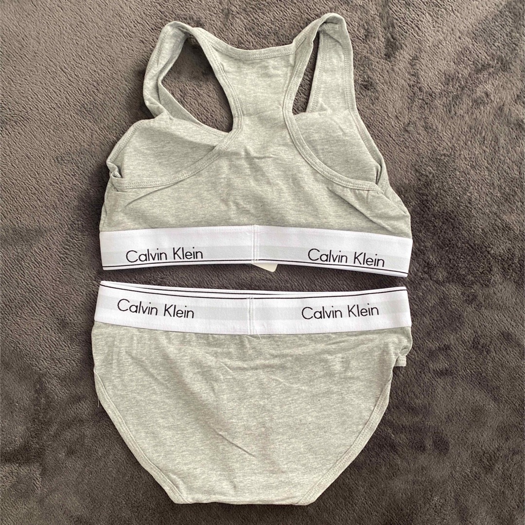 Calvin Klein(カルバンクライン)のカルバンクラインブラセット レディースの下着/アンダーウェア(ブラ&ショーツセット)の商品写真