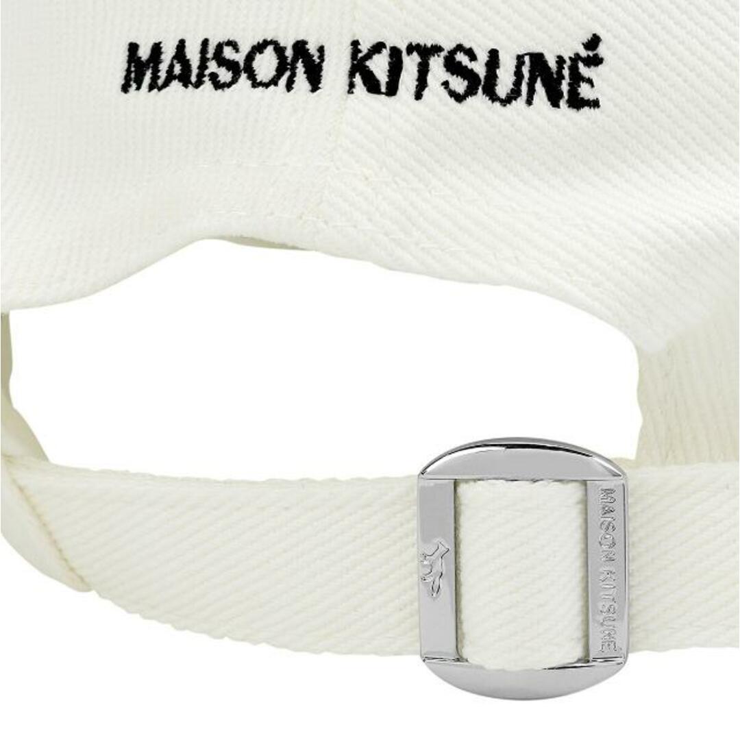 MAISON KITSUNE'(メゾンキツネ)の新品 メゾン キツネ MAISON KITSUNE キャップ エンブロイダリー 6P キャップ ホワイト レディースの帽子(キャップ)の商品写真