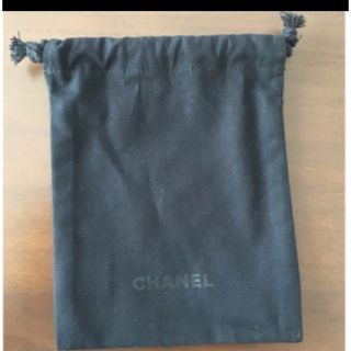 シャネル(CHANEL)のシャネル　CHANEL ポーチ　巾着　ブラック　黒　袋(ポーチ)