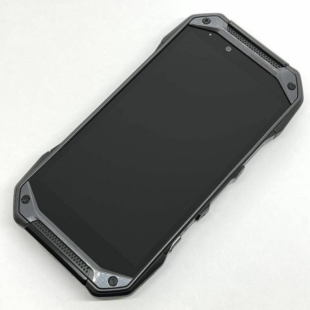 京セラ(キョウセラ)の美品 TORQUE G04 KYV46 ブラック au SIMロック解除済み ㊼ スマホ/家電/カメラのスマートフォン/携帯電話(スマートフォン本体)の商品写真