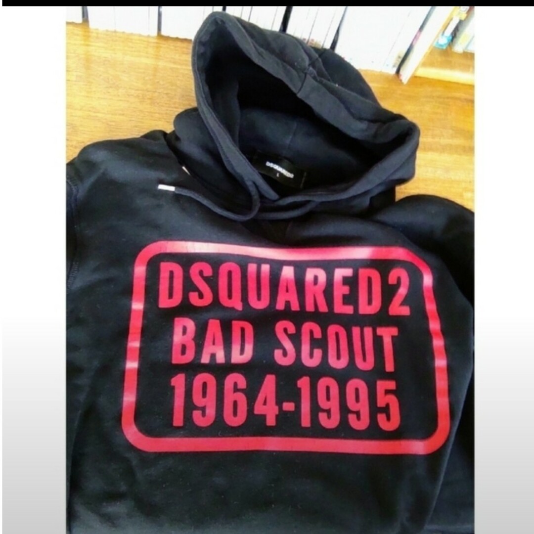 DSQUARED2(ディースクエアード)のDSQUARED2   パーカー。希少サイズのLです。 メンズのトップス(パーカー)の商品写真