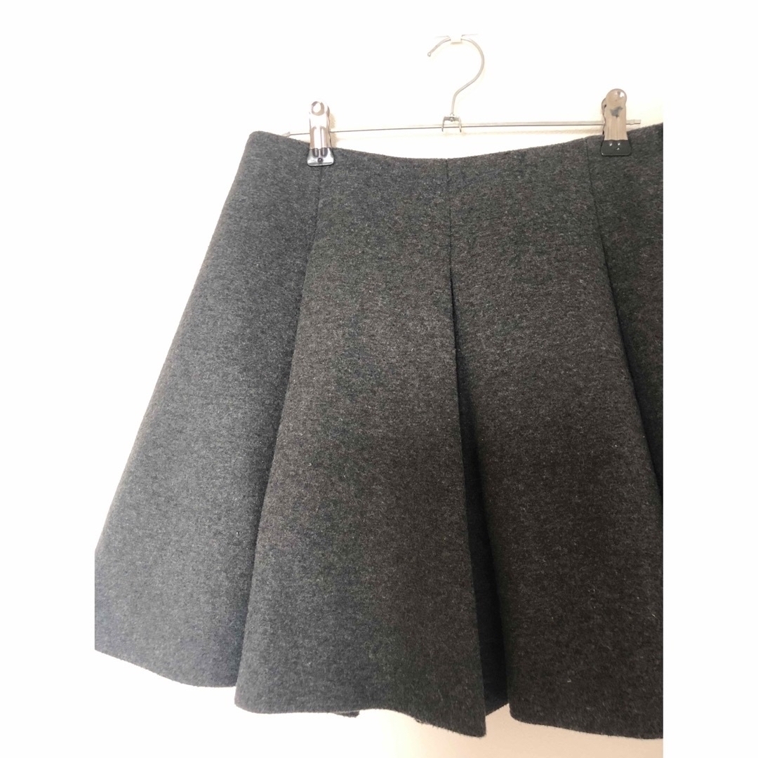 ZARA(ザラ)のZARA 厚手スカート レディースのスカート(ミニスカート)の商品写真