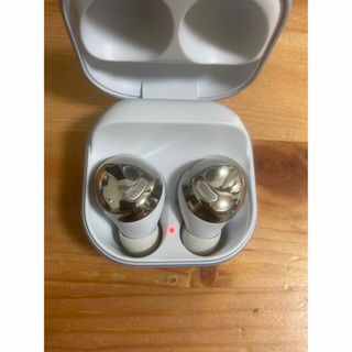 ギャラクシー(Galaxy)のGalaxy Buds Pro ワイヤレスイヤホン　SM-R190(ヘッドフォン/イヤフォン)