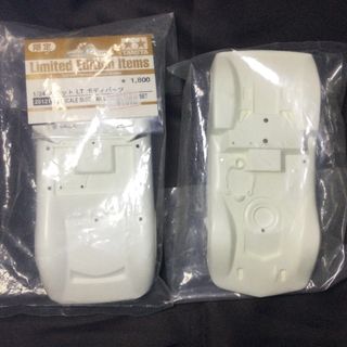 タミヤ 1/24 スロットカーボディ　LOLA T70、McLAREN ELVA(プラモデル)