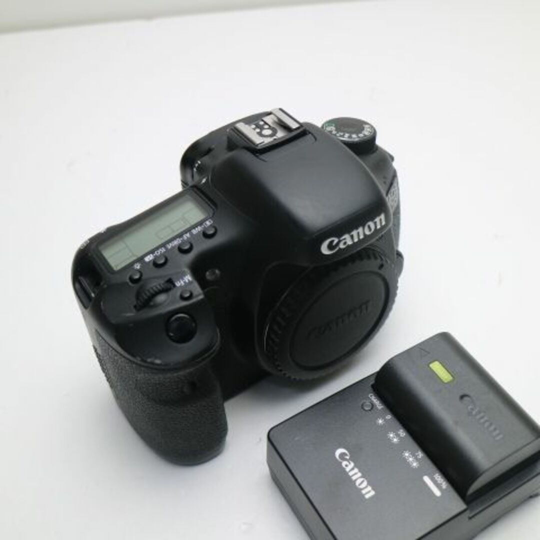 EOS 7D ブラック ボディ製造番号は0009701287