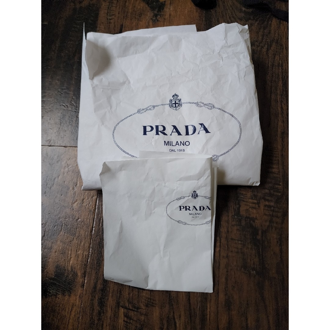 PRADA(プラダ)のSHOP袋　　PRADA レディースのバッグ(ショップ袋)の商品写真