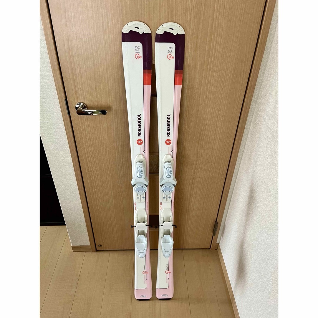 ROSSIGNOL(ロシニョール)のROSSIGNOL ロシニョール スキー 130 センチ スポーツ/アウトドアのスキー(板)の商品写真