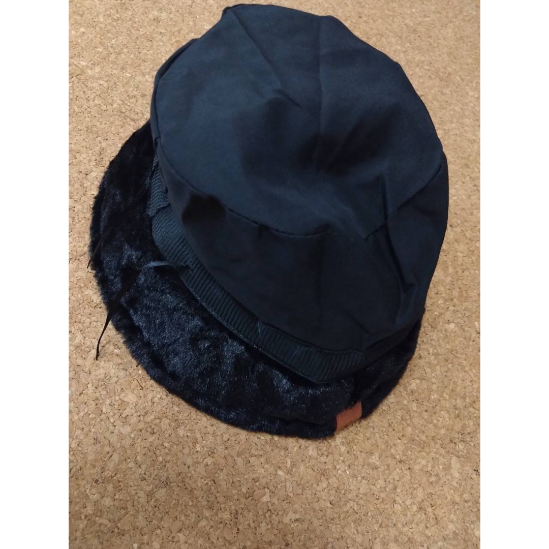 バケハ ファーハット 帽子 小顔効果 オルチャン ブラック 黒 ふわふわ 韓国 レディースの帽子(ハット)の商品写真
