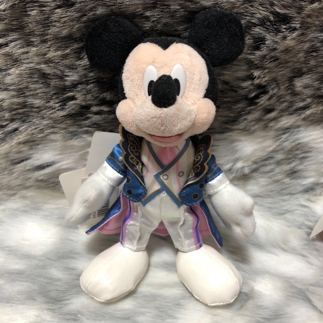 Disney(ディズニー)の【used】ぬいぐるみバッジ　ミッキー　ミニー　バレンタインナイト　2016 エンタメ/ホビーのおもちゃ/ぬいぐるみ(ぬいぐるみ)の商品写真