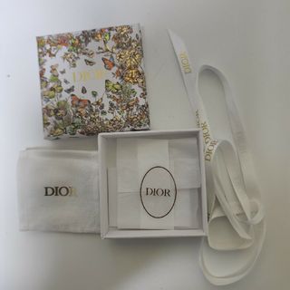 ディオール(Dior)のSHOP箱　　中の入れ物　　ＤＩＯＲ(小物入れ)