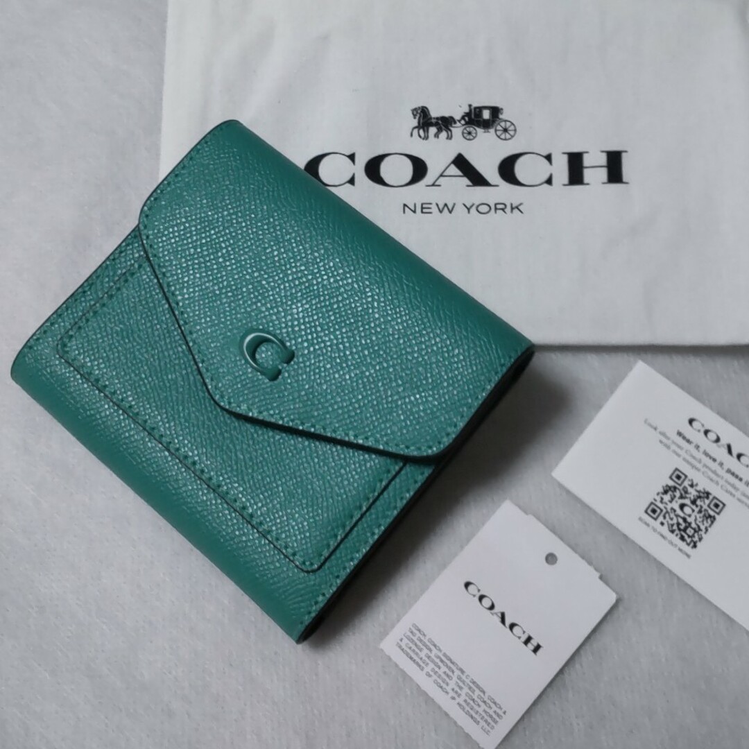 COACH - 【新品未使用】コーチ 財布の通販 by ちいさん's