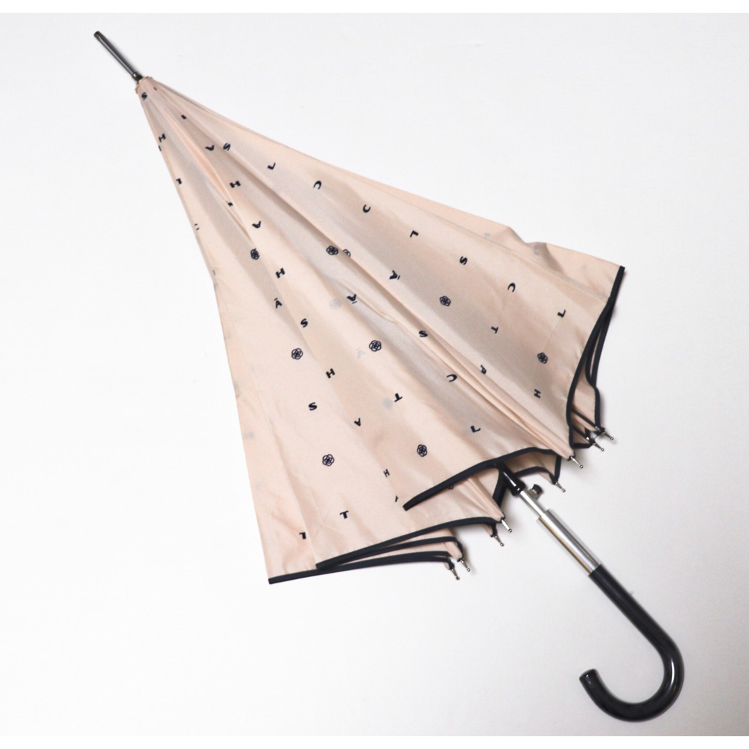 CLATHAS(クレイサス)の《クレイサス》新品 モノグラムロゴ柄 ジャンプ長傘 雨傘 8本骨 耐風傘 レディースのファッション小物(傘)の商品写真