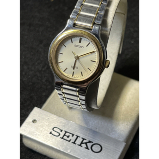 セイコー(SEIKO)の★ SEIKO Spirit ゴールド色盤面 レディース腕時計 訳あり ★保管品(腕時計)