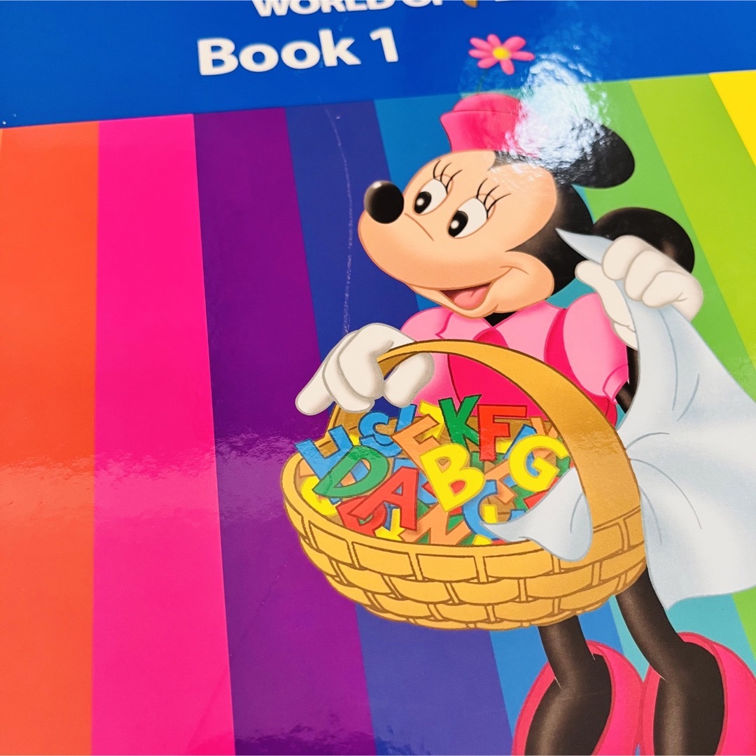 ディズニー英語システム ワールドオブイングリッシュ　Book1〜12 テキスト エンタメ/ホビーの本(絵本/児童書)の商品写真