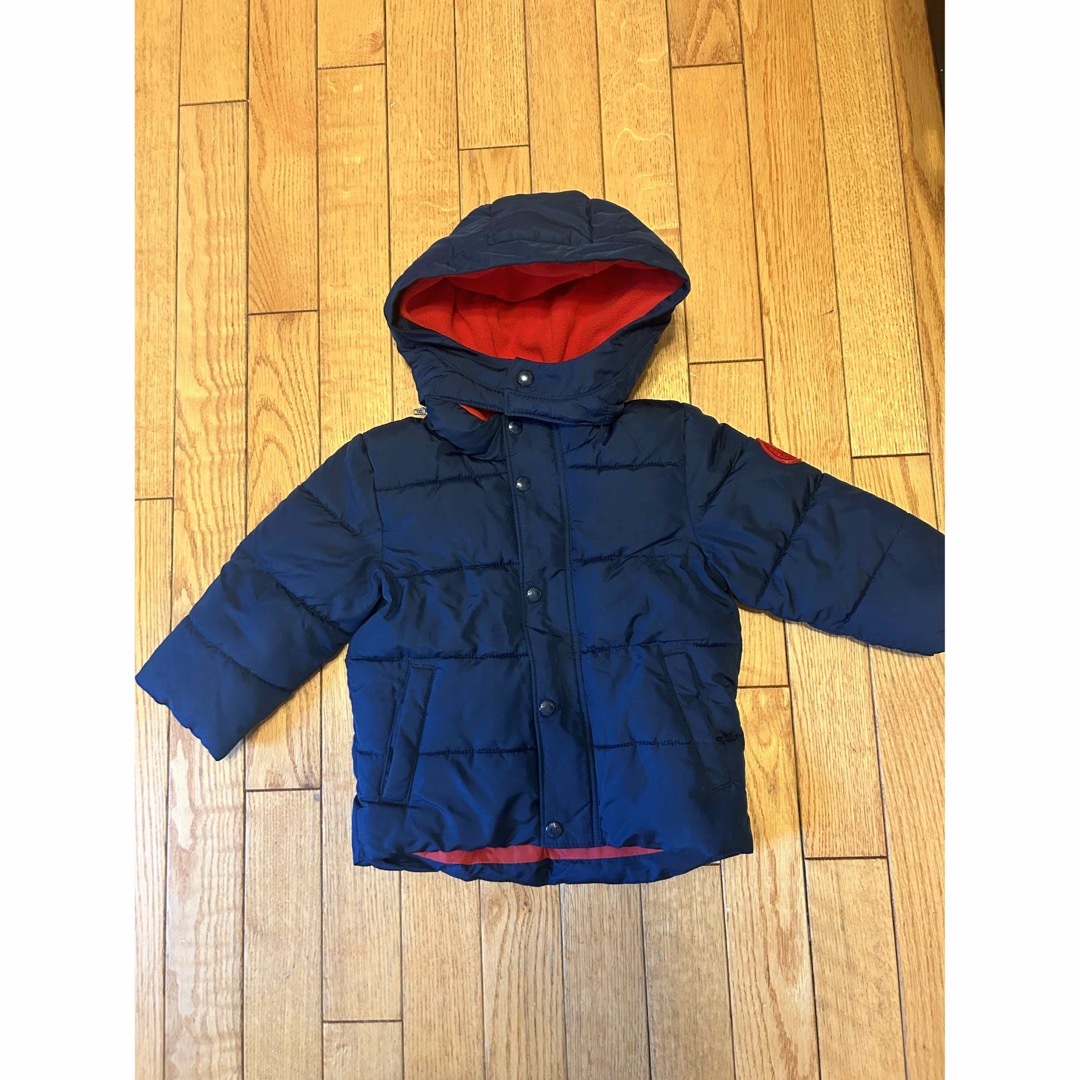 babyGAP(ベビーギャップ)のbaby GAP ダウンジャケット　18-24M キッズ/ベビー/マタニティのキッズ服男の子用(90cm~)(ジャケット/上着)の商品写真