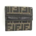 FENDI コンパクトウォレット 三つ折り財布 Wフラップ ズッカ レザー