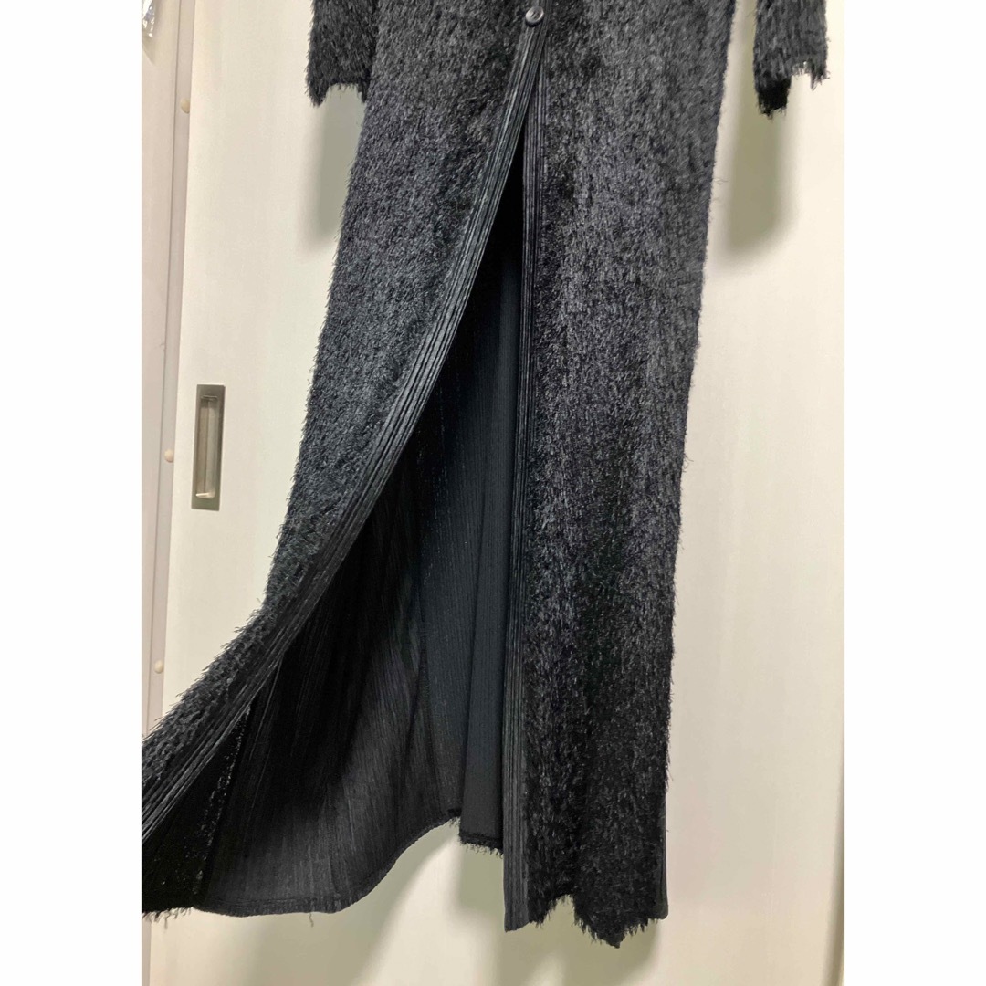 イッセイミヤケ ロングカーディガン 黒 フリンジPLEATS PLEASE レア イッセイミヤケ ロングカーディガン 黒 フリンジPLEATS PLEASE レア