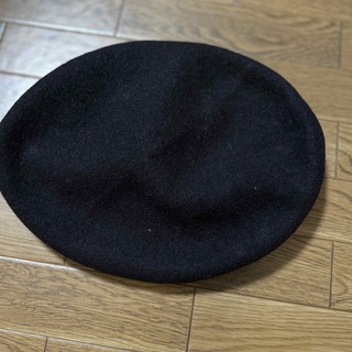 ウール100% 黒　ベレー帽(ハンチング/ベレー帽)