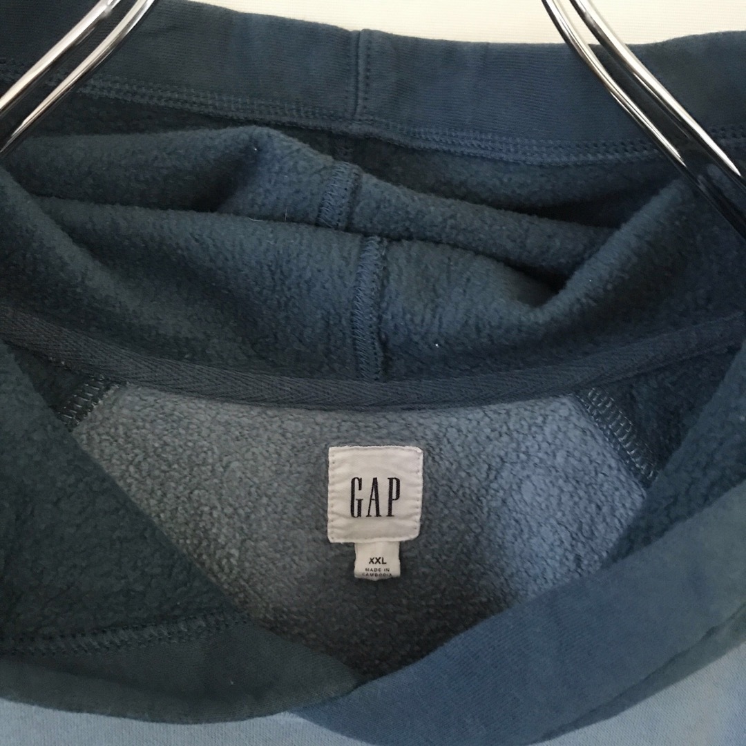 GAP(ギャップ)のGAP★ビッグサイズ★ステンシルロゴ★ラグラン★スウェットパーカー★XXL メンズのトップス(パーカー)の商品写真