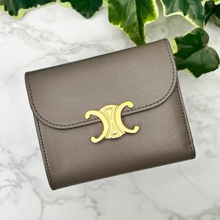 セリーヌ(celine)のセリーヌ スモールウォレット トリオンフ 三つ折り財布 グレー 現行販売モデル(財布)