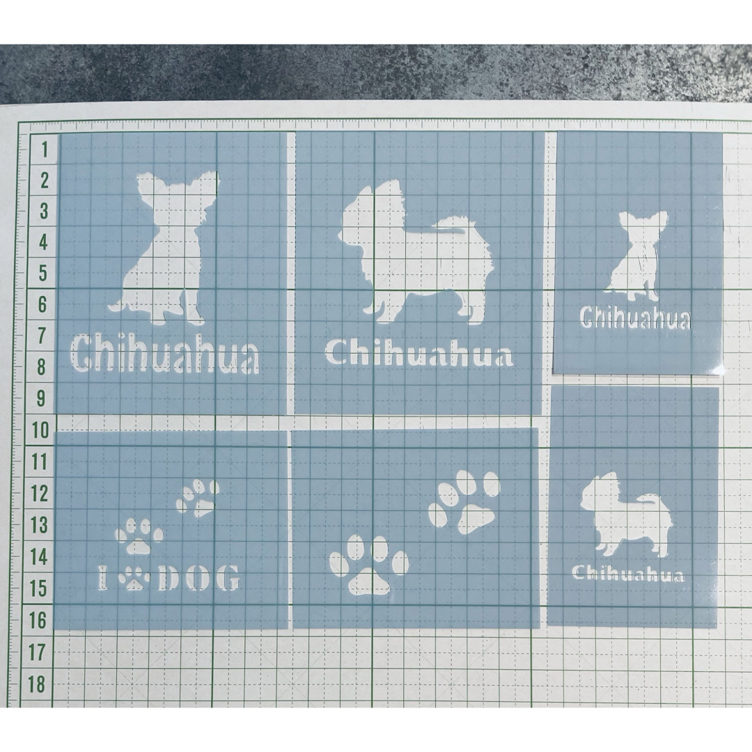 ステンシルシート　チワワ　足跡 ハンドメイドの素材/材料(型紙/パターン)の商品写真