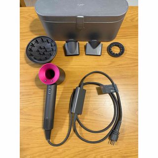 ダイソン(Dyson)のDyson ドライヤー(ドライヤー)