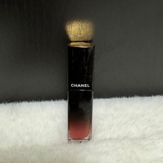 シャネル(CHANEL)のCHANEL ルージュアリュールラック 82(口紅)