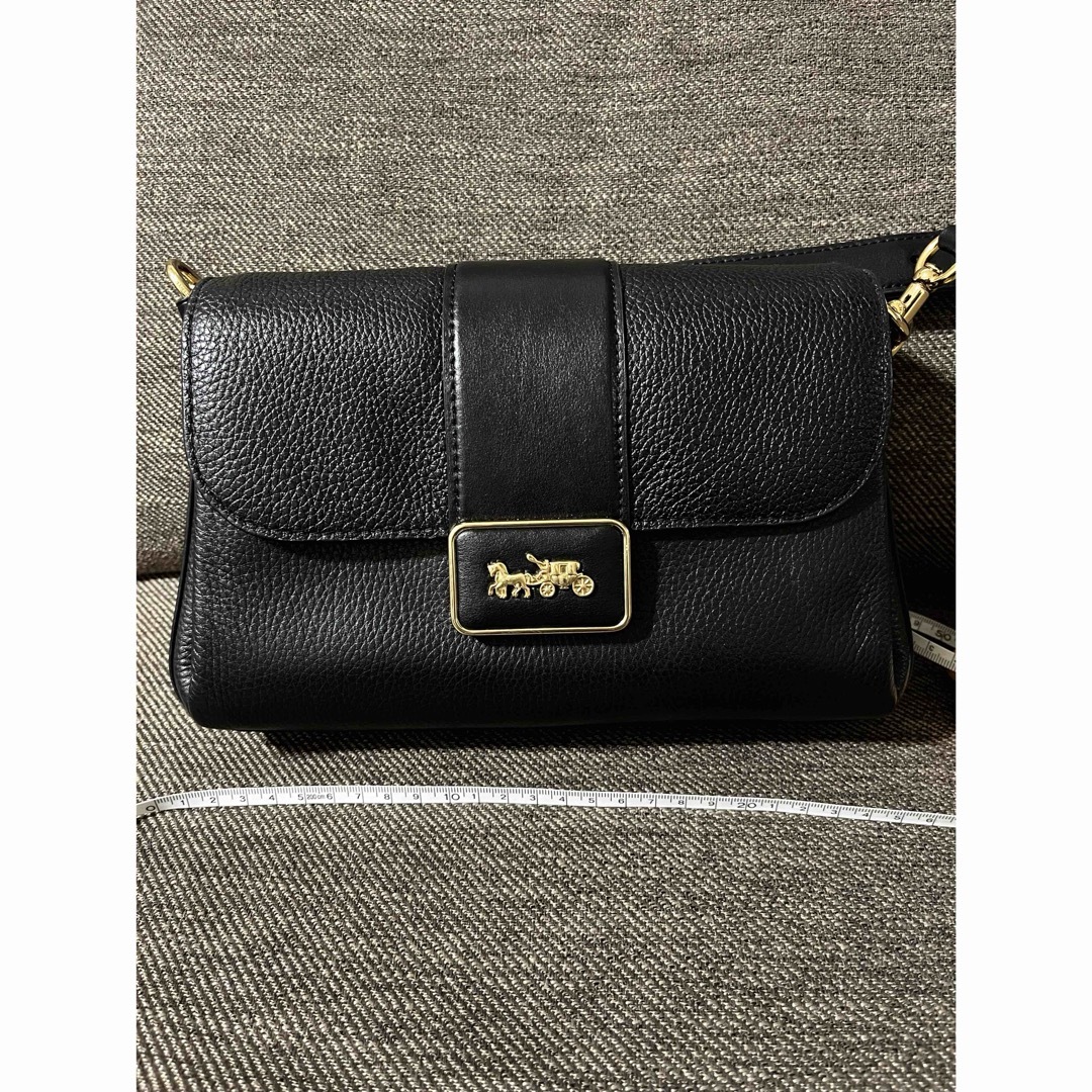 ショルダーバッグ　coach(コーチ)ハンドバック(黒)バッグ