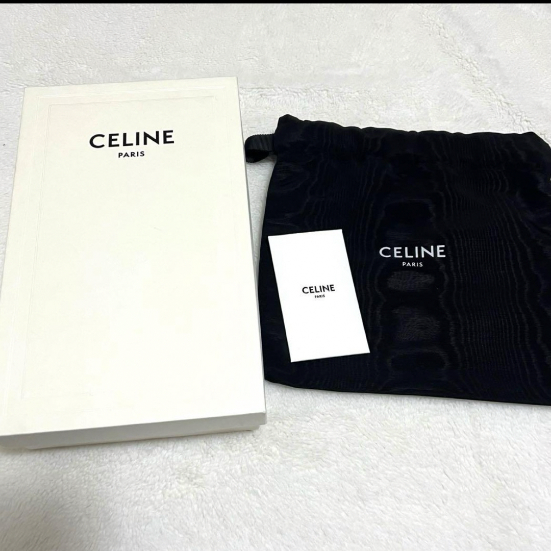 CEFINE(セフィーヌ)のCELINE ラージ フラップウォレット / グレインドカーフスキン ぺブル レディースのファッション小物(財布)の商品写真