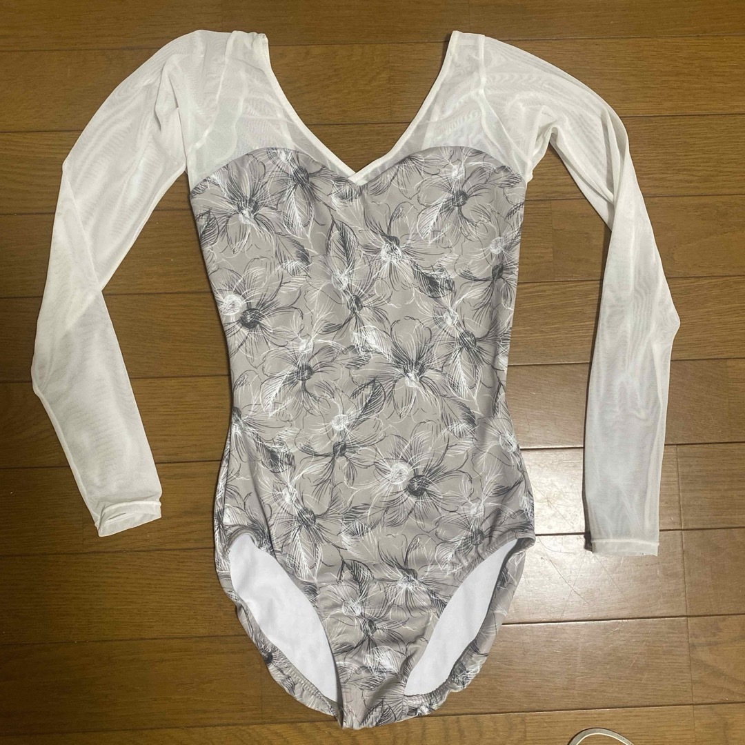 Stina スティナ レオタード サイズM Stina スティナ レオタード サイズM