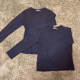 ユニクロ(UNIQLO)のUNIQLO インナー　130センチ　2枚セット　綿100%(Tシャツ/カットソー)