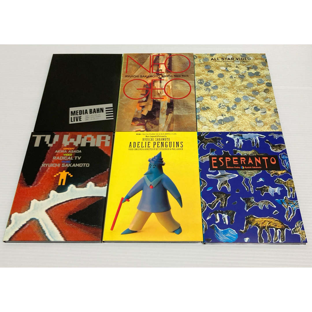 坂本龍一 80年代の映像作品集 6枚組 DVD BOX エンタメ/ホビーのDVD/ブルーレイ(ミュージック)の商品写真