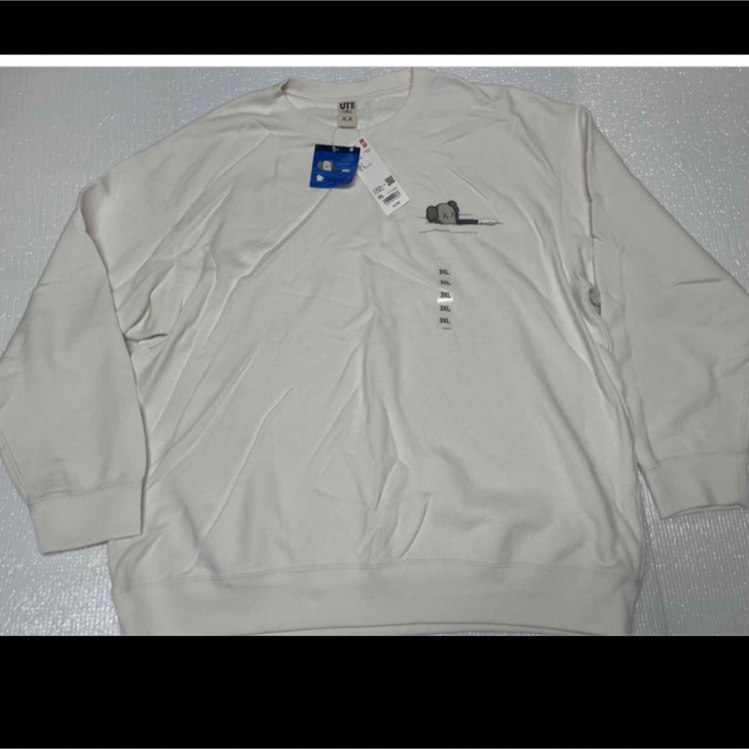 UNIQLO(ユニクロ)のカウズ スウェットシャツ（長袖）KAWS 3XL メンズのトップス(スウェット)の商品写真