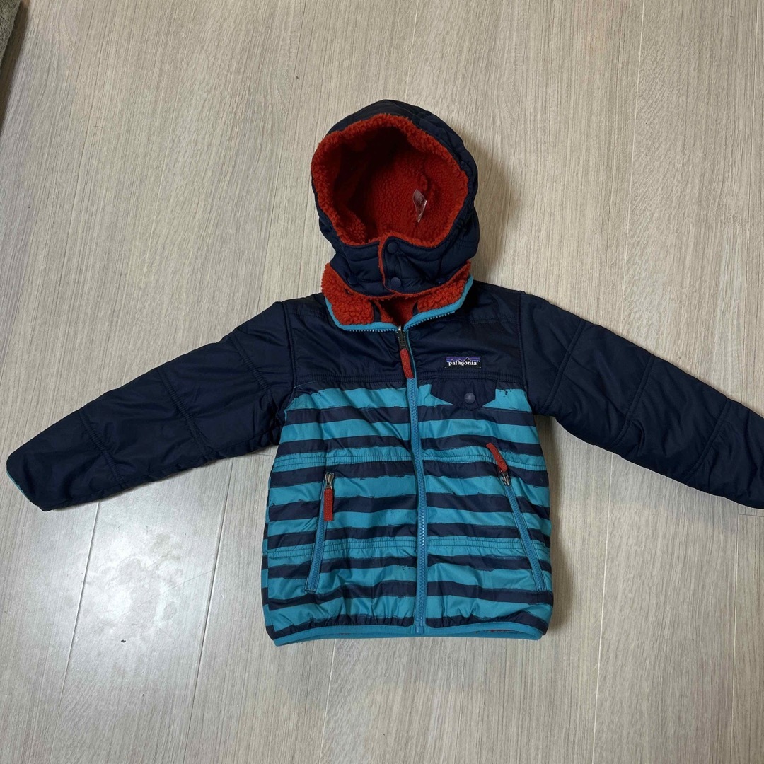 patagonia(パタゴニア)のアウター キッズ/ベビー/マタニティのキッズ服男の子用(90cm~)(ジャケット/上着)の商品写真