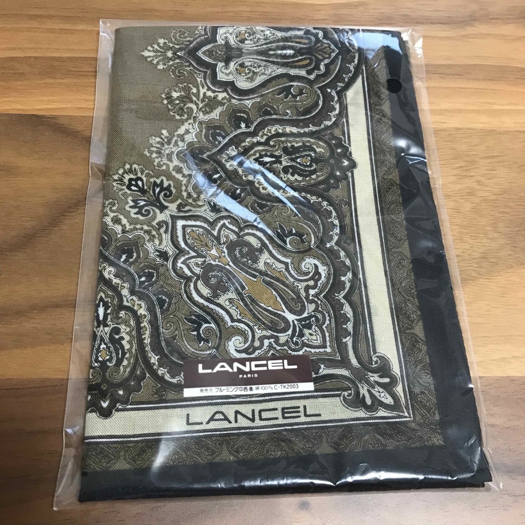 LANCEL(ランセル)の【未開封】ハンカチ　3点セット メンズのファッション小物(ハンカチ/ポケットチーフ)の商品写真