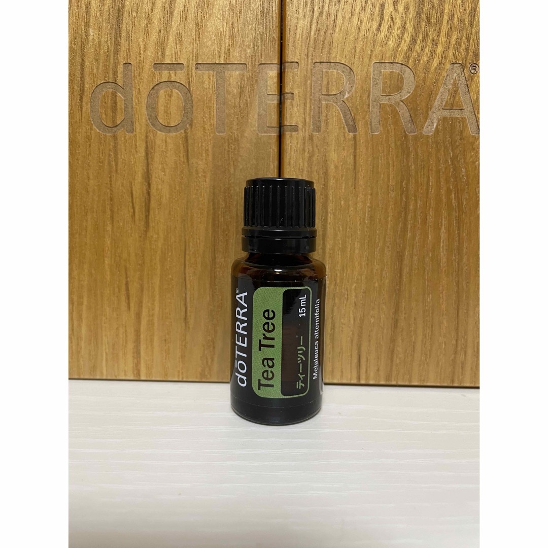 doTERRA(ドテラ)のdoTERRA ドテラ　正規品　ティーツリー15 ml コスメ/美容のリラクゼーション(エッセンシャルオイル（精油）)の商品写真