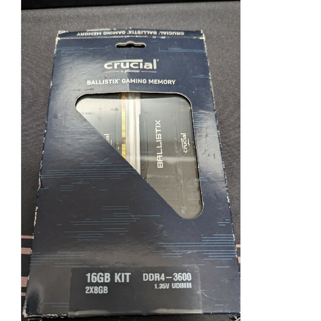 Crucial Ballistix メモリ3600 DDR4 8x2 スマホ/家電/カメラのPC/タブレット(PCパーツ)の商品写真